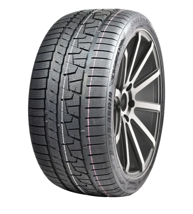 Royal Black Royal Winter UHP 235/50 R19 103 V