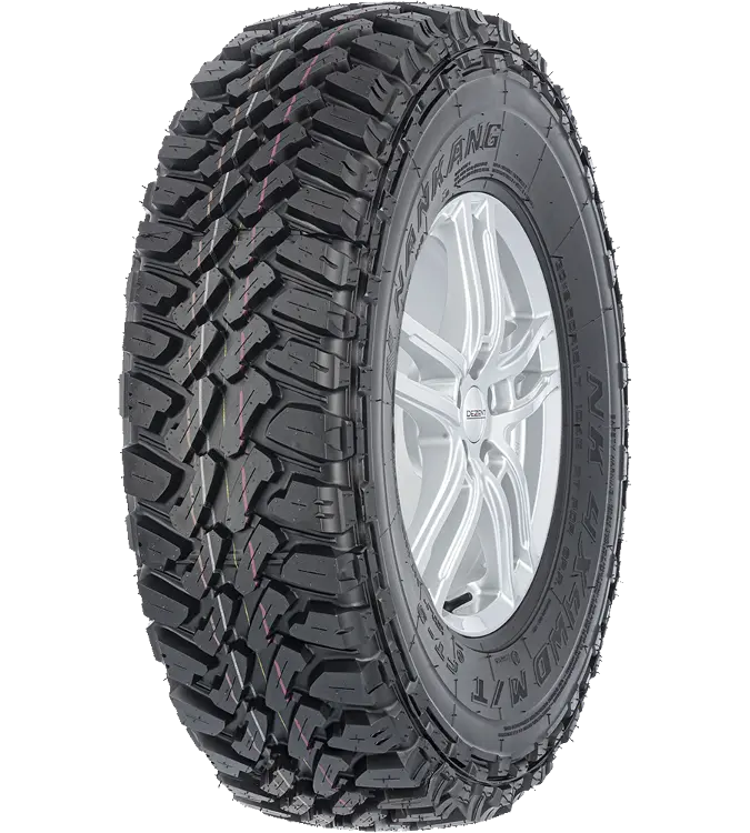 Nankang FT9 31x10.50 R15 109 Q