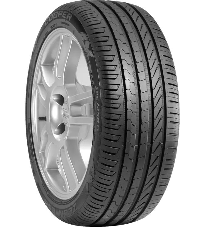 Cooper Zeon CS8 245/45 R18 100 Y XL