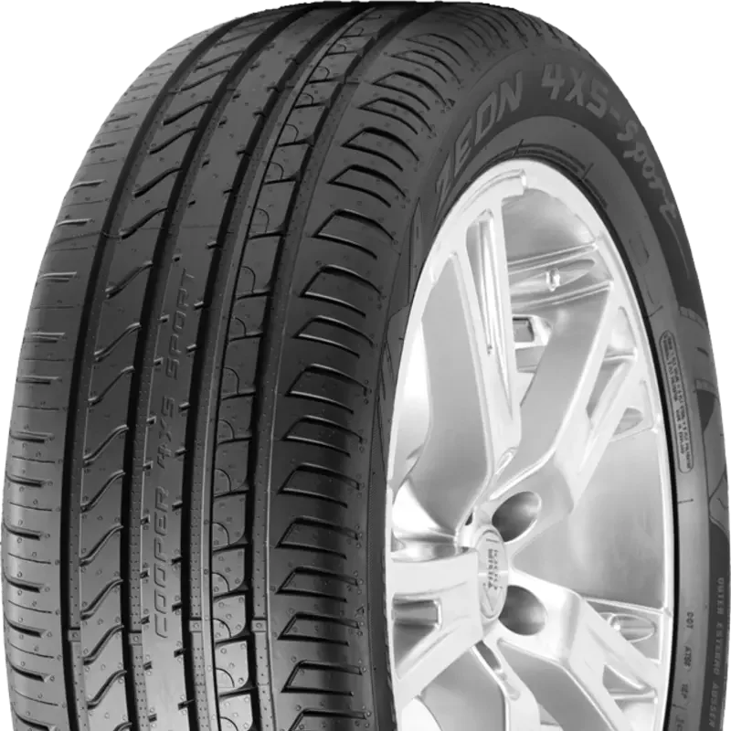 Cooper Zeon 4XS Sport 235/65 R17 104 V
